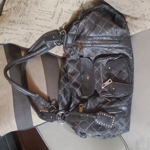 Large Revolution bag with SO MANY pockets in GUC!